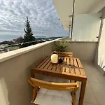 Bed & Breakfast Dela