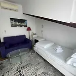 Dela Bed & Breakfast