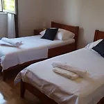 Bed & Breakfast Dela 3*