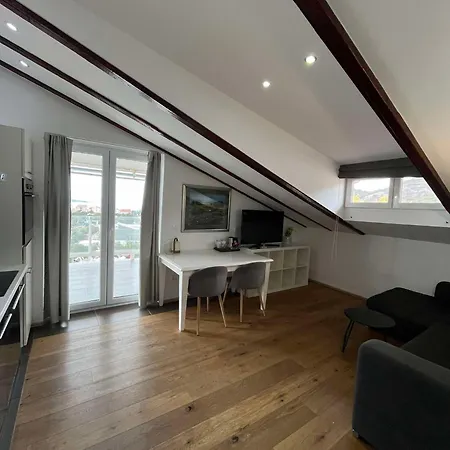 Dela Bed & Breakfast