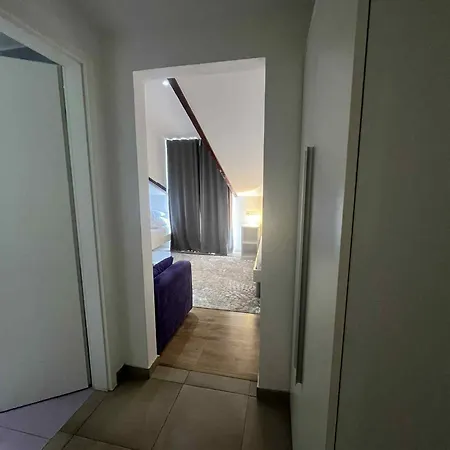 Bed & Breakfast Dela 3*