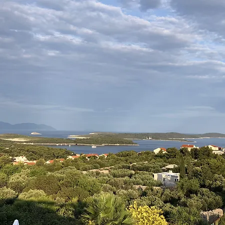 Bed & Breakfast Dela Hvar Town