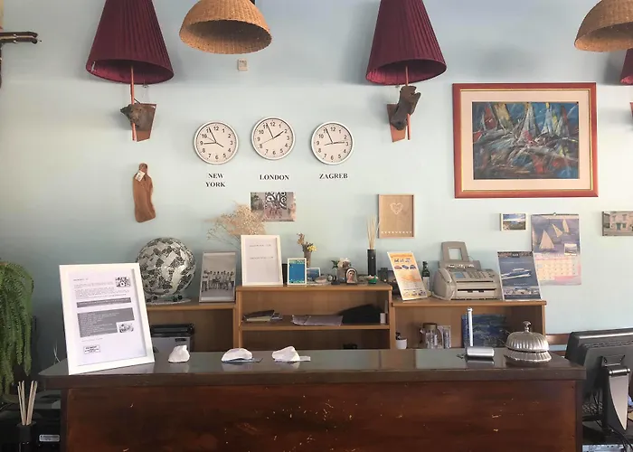 Dela Bed & Breakfast