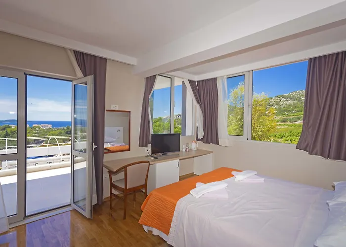 Dela Bed & Breakfast