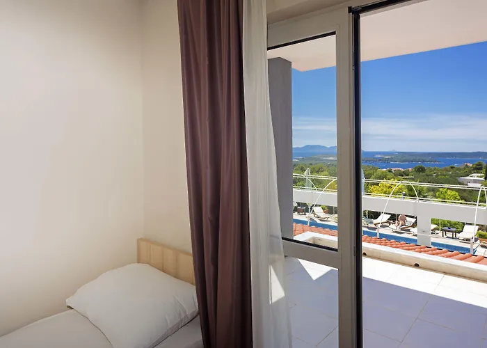 Dela Bed & Breakfast 3*