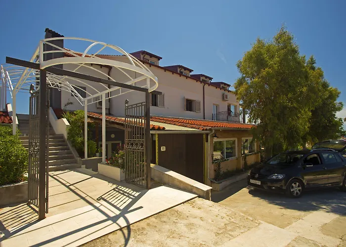 Dela Bed & Breakfast Hvar Town