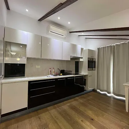 Dela Bed & Breakfast Hvar Town