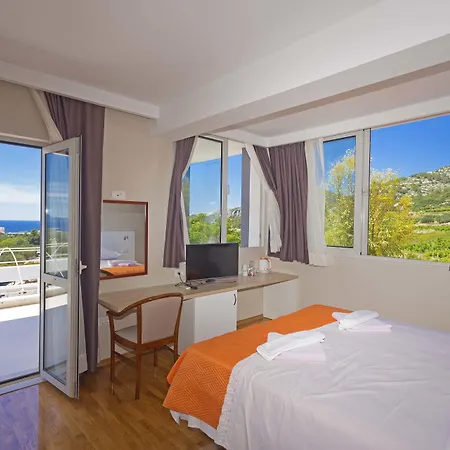 Dela Bed & Breakfast