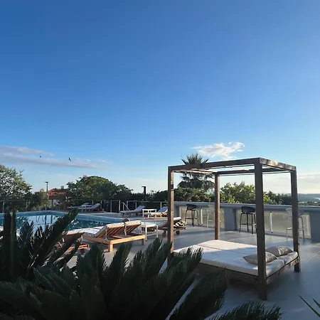 Dela Bed & Breakfast